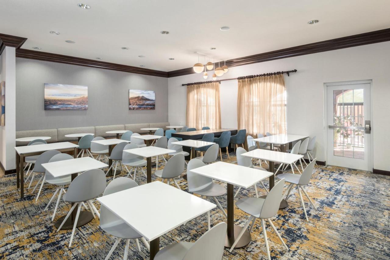 Towneplace Suites By Marriott Tucson Williams Centre Eksteriør bilde